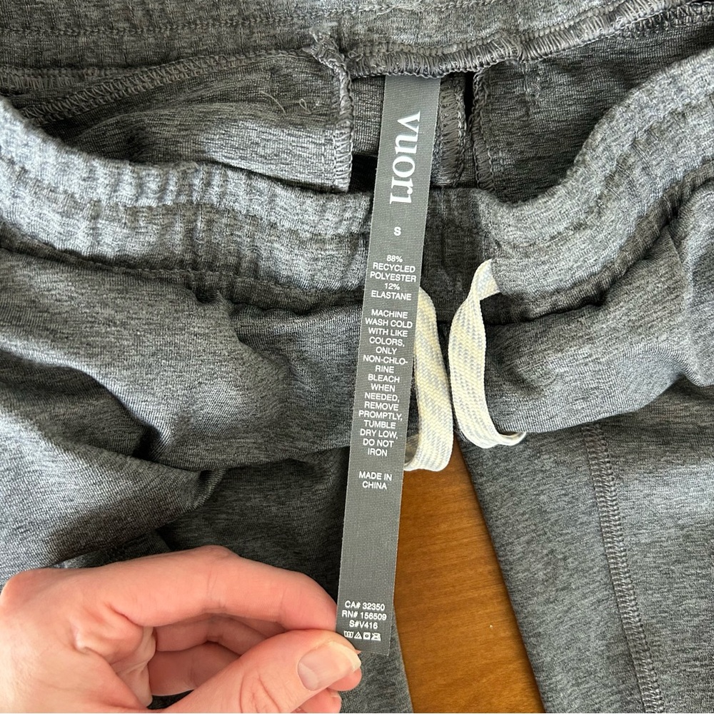 Vuori Sunday Performance Jogger Charcoal Heather Size Small - Picture 9 of 11